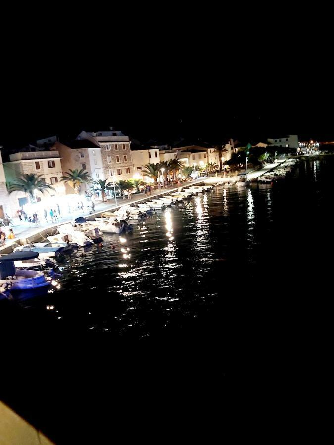 Alma * Pag Town